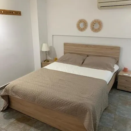Vento's Maisonette At Chora Hébergement de vacances *